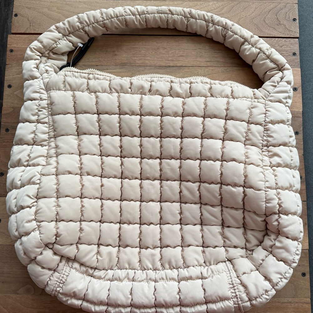 NEW! FP Movement Large Cream Quilted Hobo Bag - Picture 3 of 6